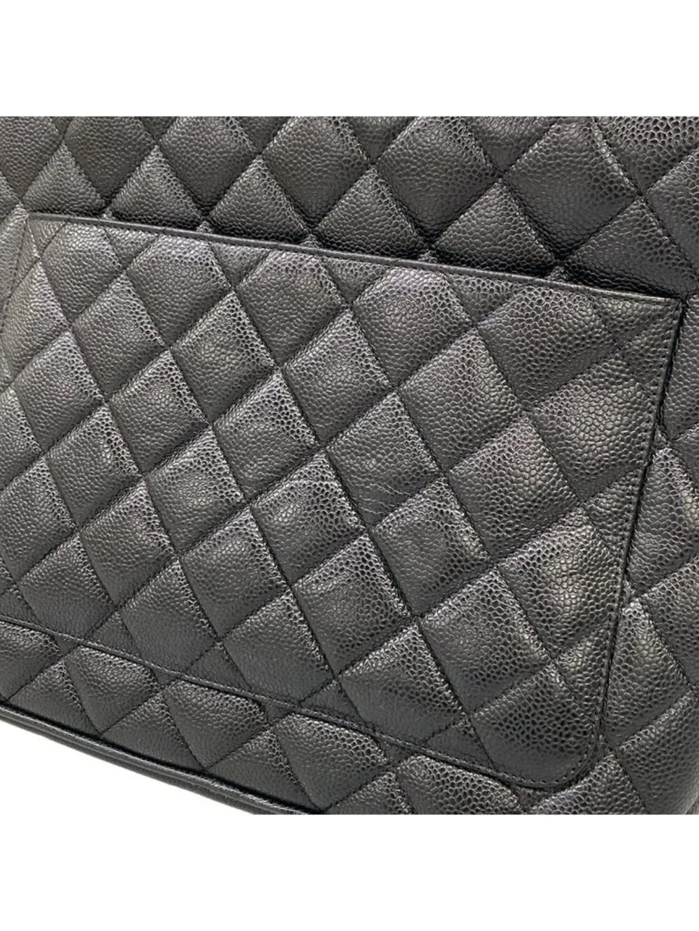 Chanel Tote Bag Reissue Black Gold